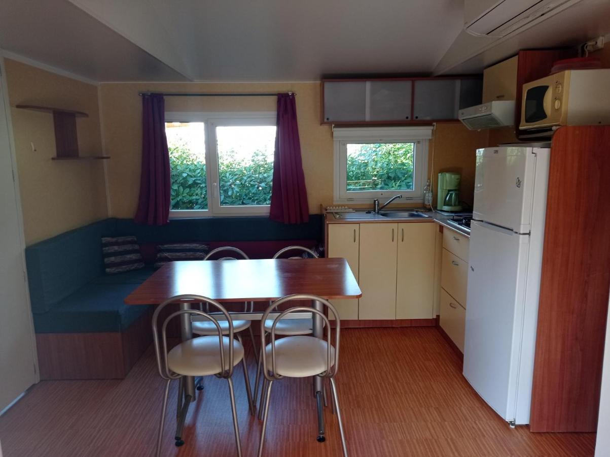 Camping Le Figuier Mobil 6 Personnes Limogne-en-Quercy
