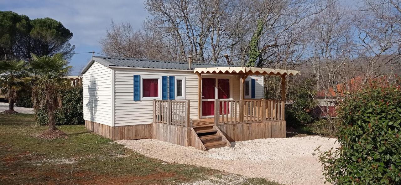 Campingplatz Le Bel Air Mobil Le Figuier 6 Personnes Limogne-en-Quercy